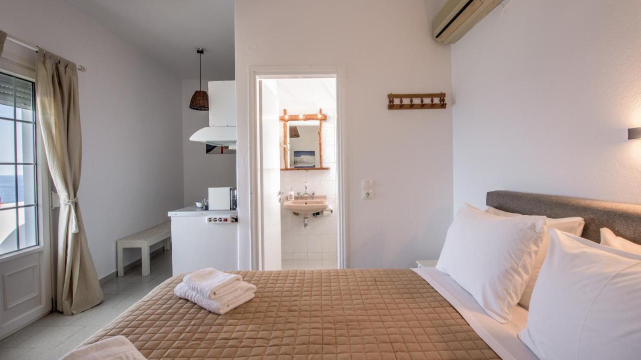 Giourgas Studios & Apartments Provatas Dış mekan fotoğraf