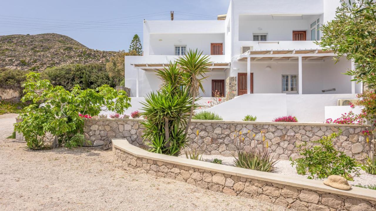 Giourgas Studios & Apartments Provatas Dış mekan fotoğraf