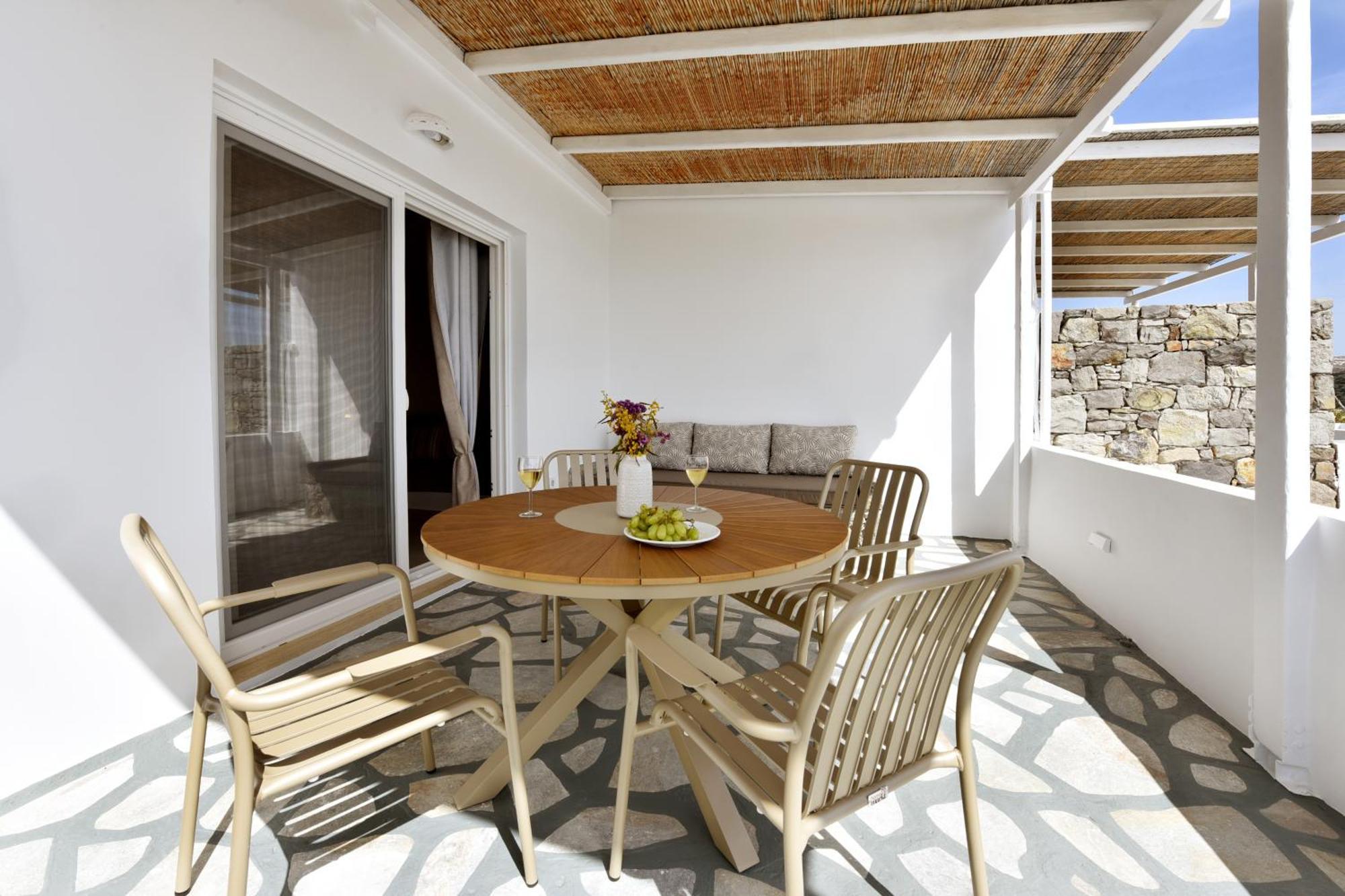 Giourgas Studios & Apartments Provatas Dış mekan fotoğraf