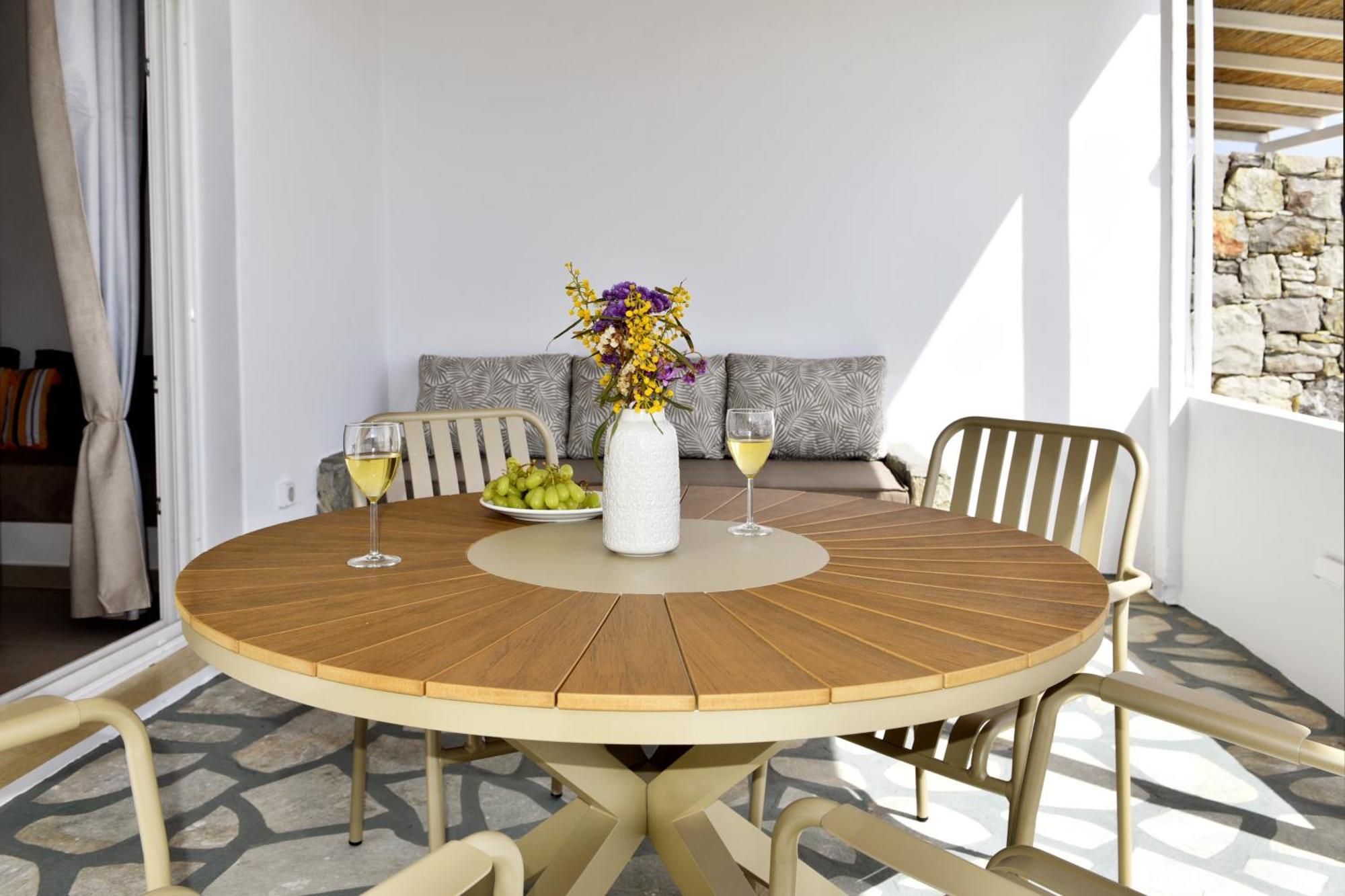 Giourgas Studios & Apartments Provatas Dış mekan fotoğraf