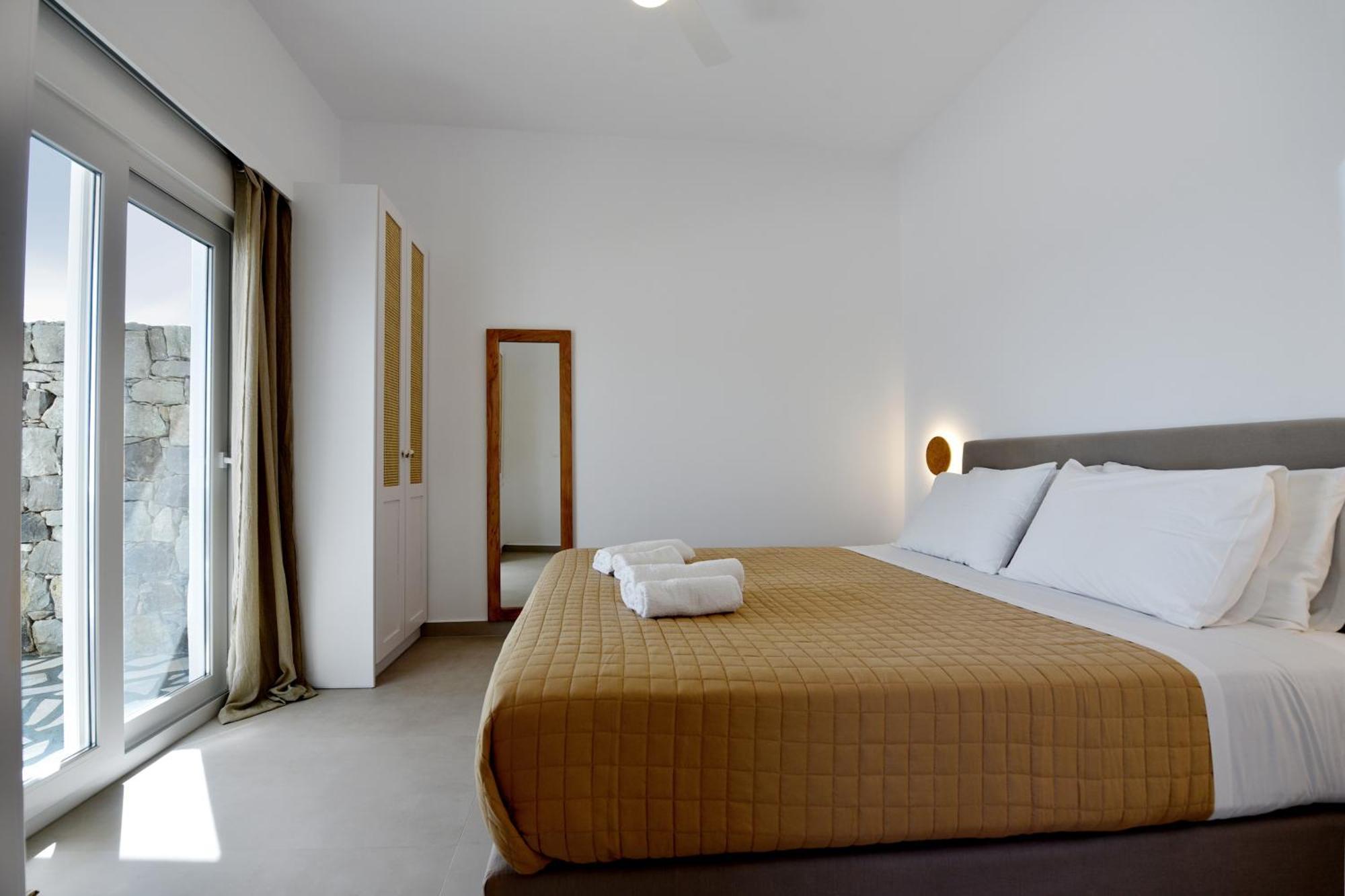 Giourgas Studios & Apartments Provatas Dış mekan fotoğraf